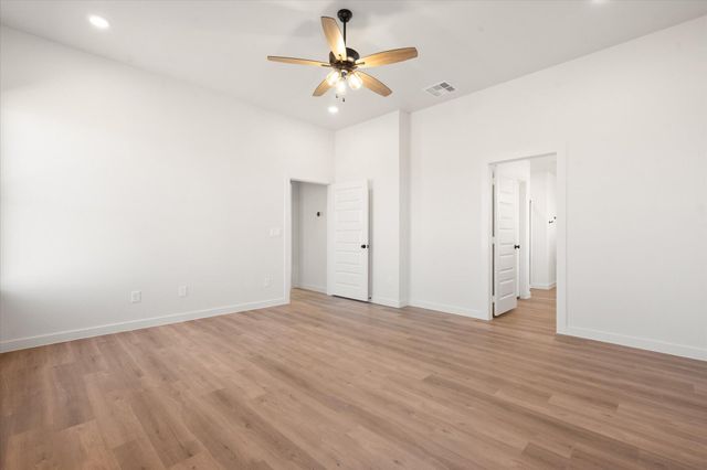 6307 Wausau Avenue, Lubbock, TX 79407