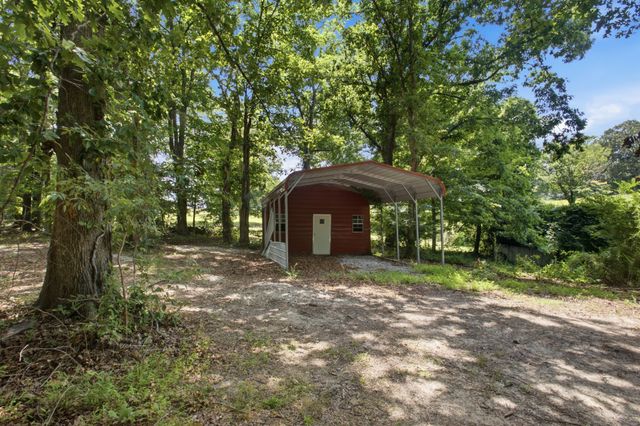1466 W Grab Creek Rd, Dickson, TN 37055