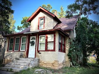 2650 Irving Avenue N, Minneapolis, MN 55411