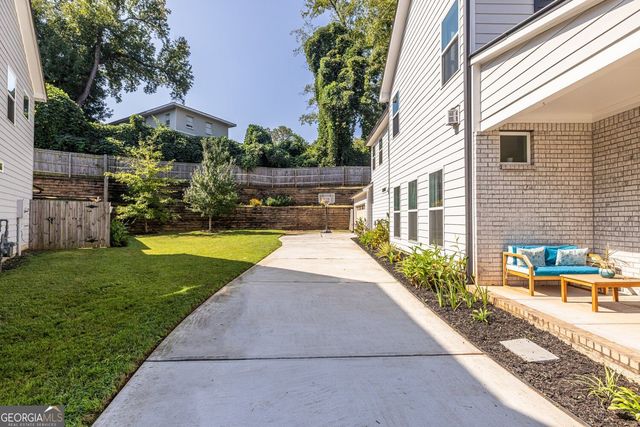 945 Rittenhouse Way SE, Atlanta, GA 30316
