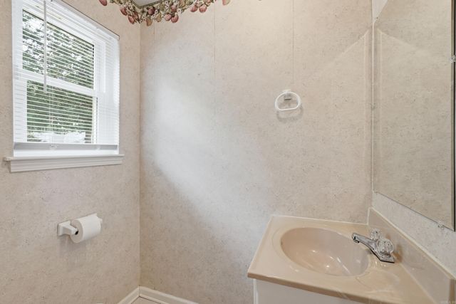 5 BUNKER HILL Street, Conway, AR 72034