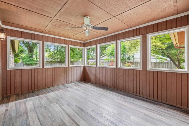 5 BUNKER HILL Street, Conway, AR 72034