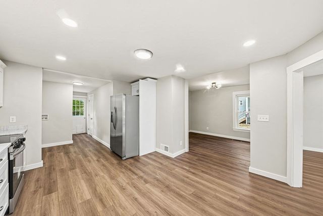 132 Prospect St, Marlborough, MA 01752
