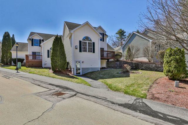11 Echo Shore Drive, Merrimack, NH 03054