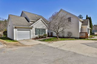 11 Echo Shore Drive, Merrimack, NH 03054