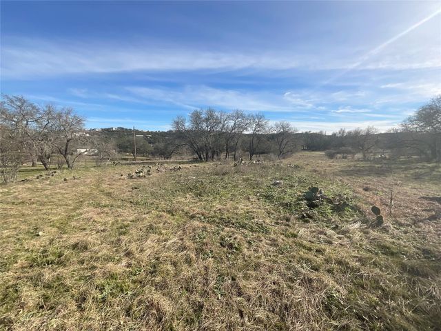 1909 Performer RD, Spicewood, TX 78669