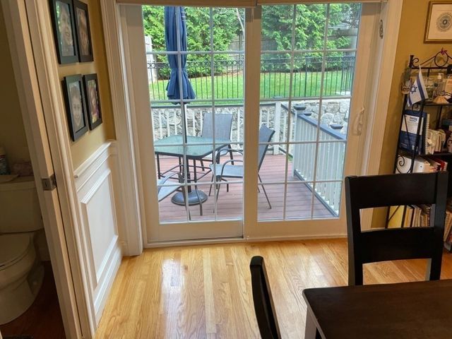 472 Lowell Ave 472, Newton, MA 02460