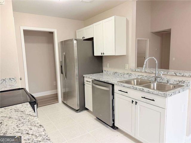 107 Colton Drive, Calhoun, GA 30701