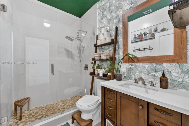 1960 NW 24th Ct, Miami, FL 33125