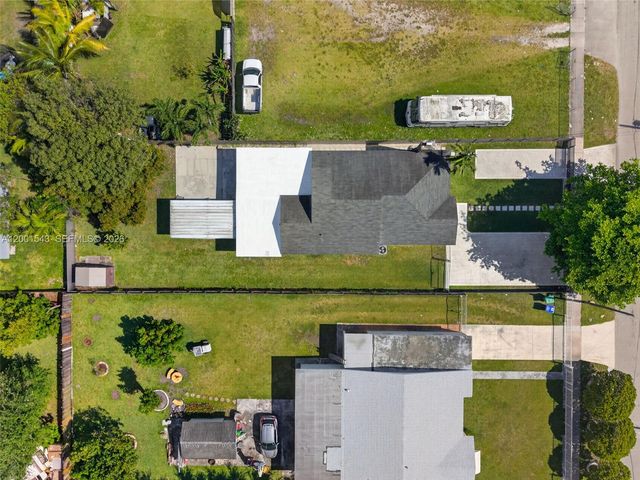 1960 NW 24th Ct, Miami, FL 33125