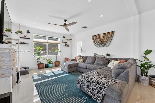 1960 NW 24th Ct, Miami, FL 33125