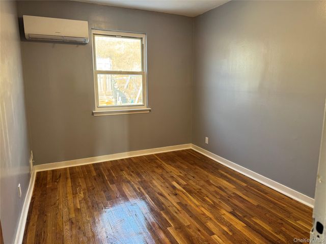 74-09 85th Road 2, Woodhaven, NY 11421