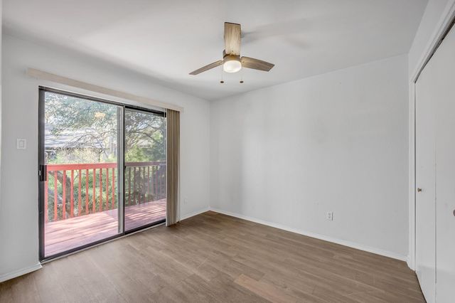 8102 TUSCARORA TRL A, Austin, TX 78729