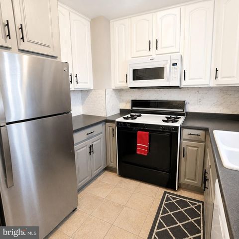 48 JOHN COLLINS CIR, Dover, DE 19904