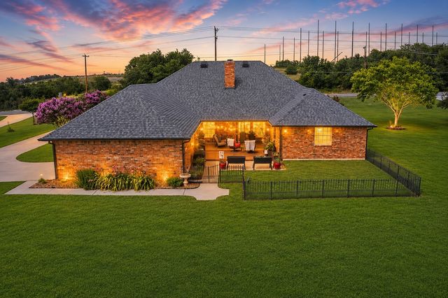 611 N Fm Road 740, Forney, TX 75126