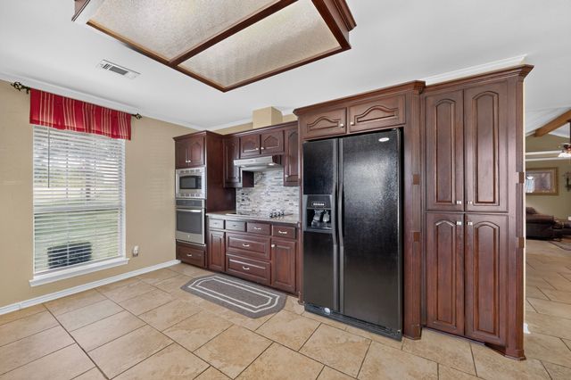 611 N Fm Road 740, Forney, TX 75126