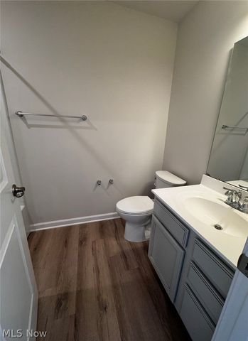 4045 N Steels Circle, Cuyahoga Falls, OH 44224