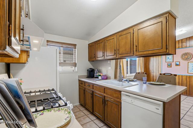 2232 VILLA PLATA Drive, El Paso, TX 79935