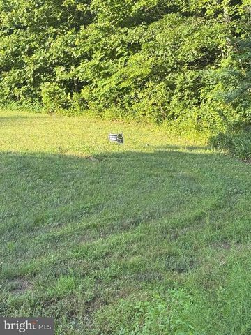 17429 JOPLIN RD, Triangle, VA 22172