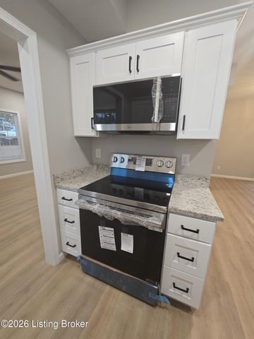 215 E Brown St, Elizabethtown, KY 42701