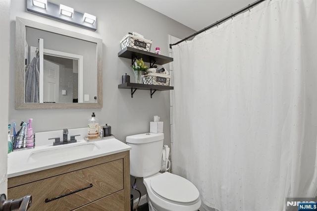 312 Littleton Avenue 804, Newark, NJ 07103