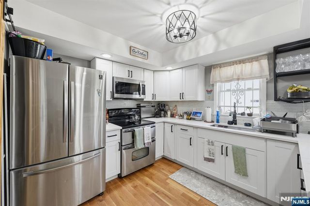 312 Littleton Avenue 804, Newark, NJ 07103