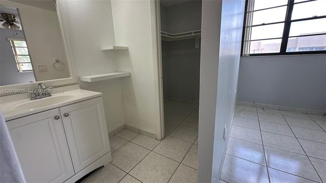 10425 SW 112th Avenue 315, Miami, FL 33176