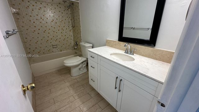 10425 SW 112th Avenue 315, Miami, FL 33176