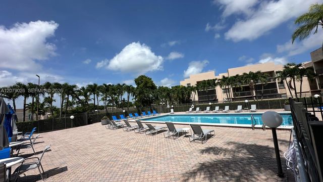 10425 SW 112th Avenue 315, Miami, FL 33176