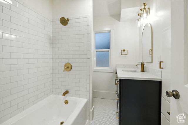 325 W 300 N, Hyrum, UT 84319