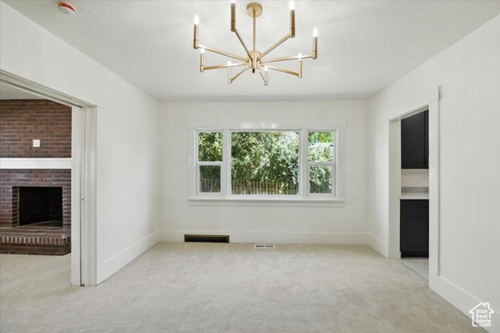 Image 13 of property listing at 325 W 300 N, Hyrum, UT 84319