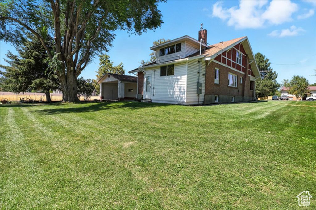 Image 34 of property listing at 325 W 300 N, Hyrum, UT 84319