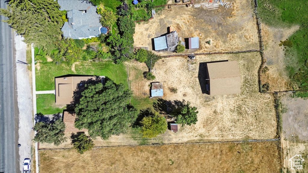 Image 43 of property listing at 325 W 300 N, Hyrum, UT 84319