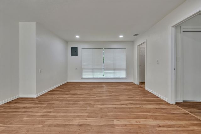 6401 Loydhill Lane, Fort Worth, TX 76135