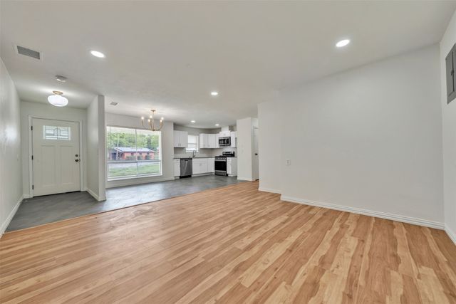 6401 Loydhill Lane, Fort Worth, TX 76135