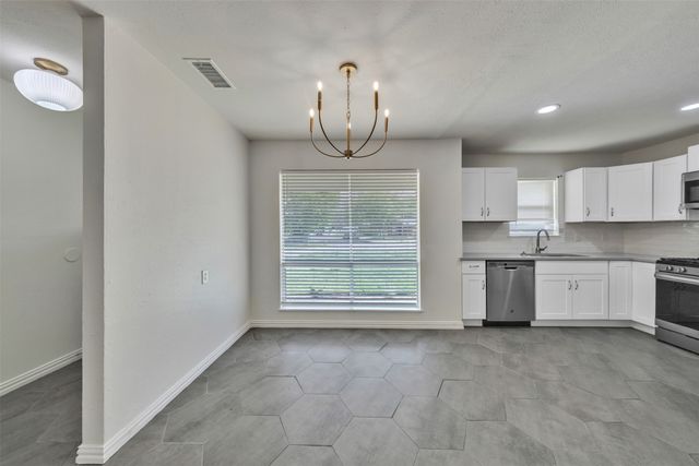 6401 Loydhill Lane, Fort Worth, TX 76135