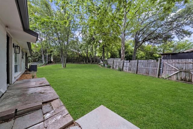 6401 Loydhill Lane, Fort Worth, TX 76135