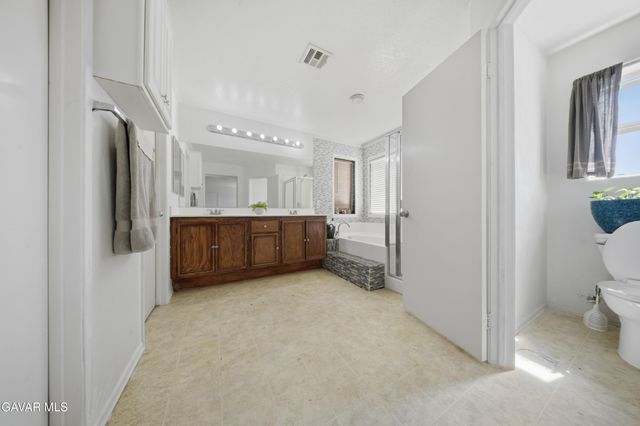 38302 Debonair Way, Palmdale, CA 93552