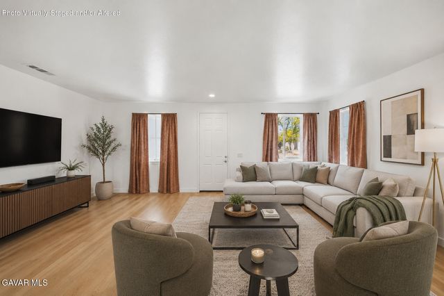 38302 Debonair Way, Palmdale, CA 93552