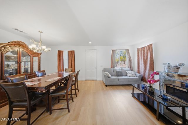 38302 Debonair Way, Palmdale, CA 93552