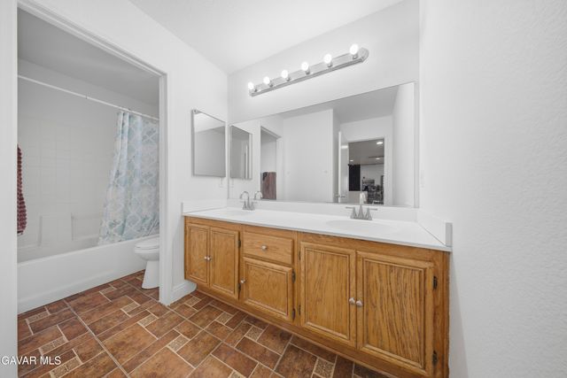 38302 Debonair Way, Palmdale, CA 93552