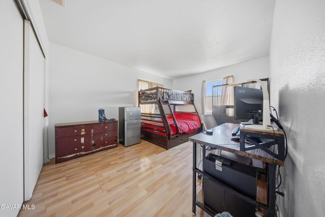 38302 Debonair Way, Palmdale, CA 93552