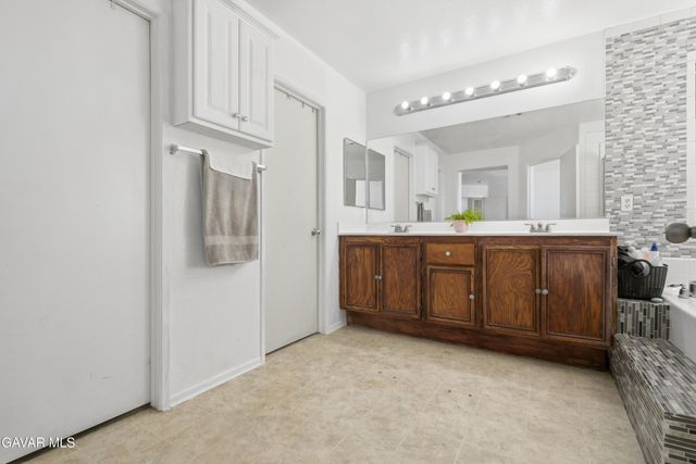 38302 Debonair Way, Palmdale, CA 93552