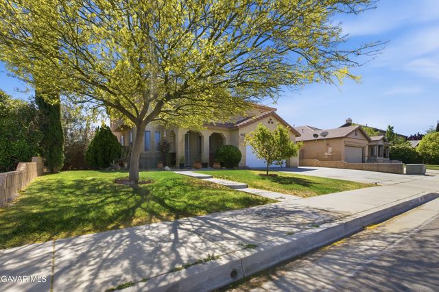38302 Debonair Way, Palmdale, CA 93552