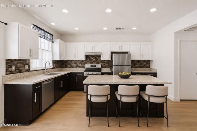 38302 Debonair Way, Palmdale, CA 93552