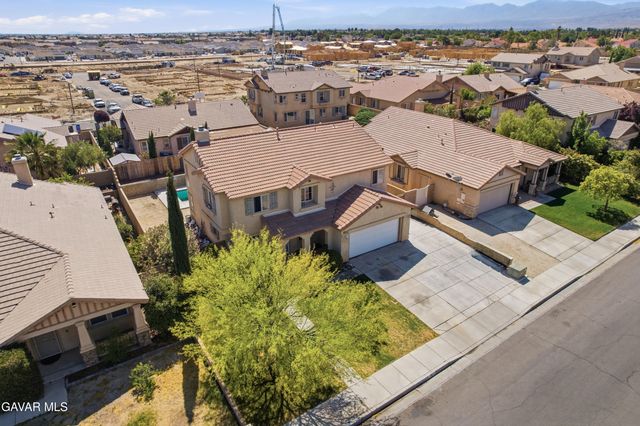 38302 Debonair Way, Palmdale, CA 93552