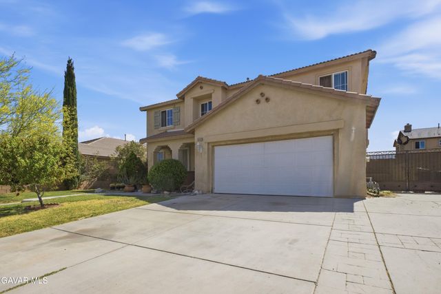 38302 Debonair Way, Palmdale, CA 93552