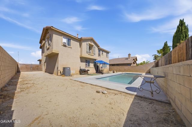 38302 Debonair Way, Palmdale, CA 93552