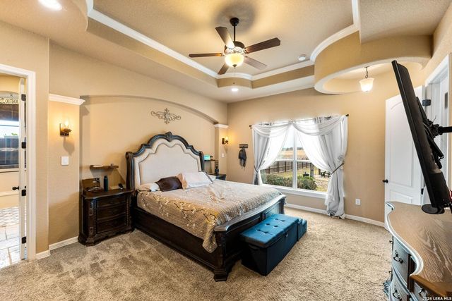 258 Triple R, La Vernia, TX 78121