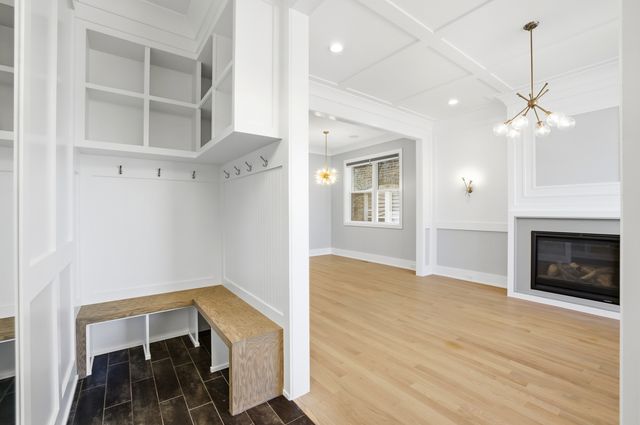 3721 W Wabansia Avenue, Chicago, IL 60647